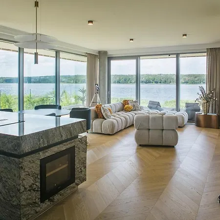 Stylish Waterfront - Book It Warsaw アパート *