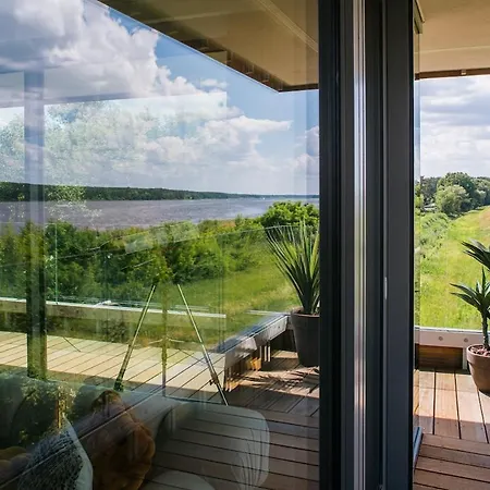 Stylish Waterfront - Book It Warsaw